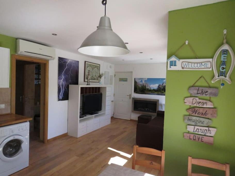 Coqueto Alojamiento Con Banera De Hidromasaje Apartment ตาร์ราโกนา ภายนอก รูปภาพ
